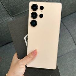 New Sealed Samsung Galaxy S25 Ultra 256gb  Unlocked, FREE Smartwach/ Headphones. Pay $1 Today Rest in payments. NO CREDIT NEEDED FINANCING