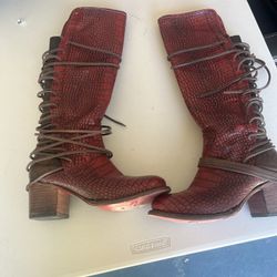 Freebird Coals  Tall Knee High Boot Red Snake Print Leather Lace Womens Size 10 