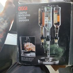 OGGI Professional 3-Bottle Revolving Liquor Dispenser