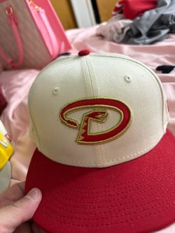 Baseball caps like new size 7 1/4