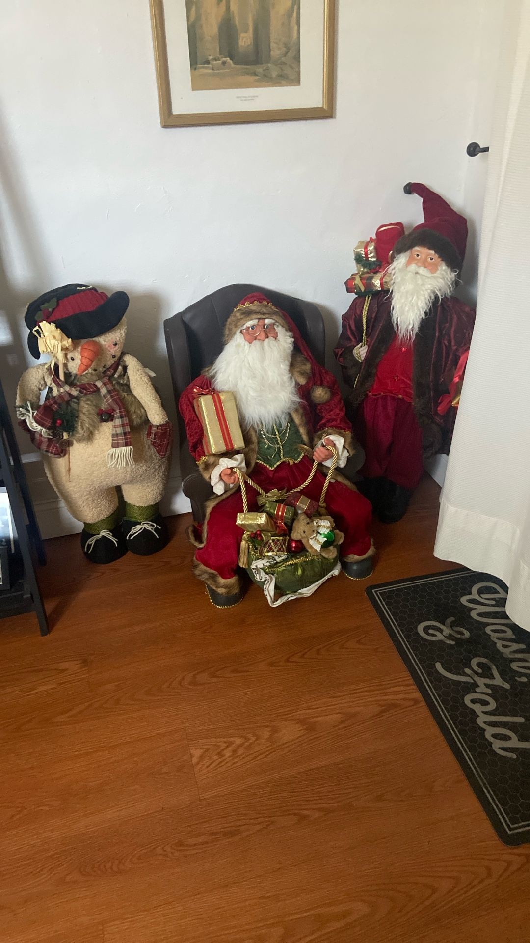 Santa Xmas Items 4feet Tall