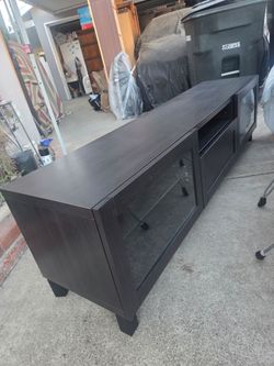 TV  STAND