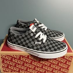 $30 Kids Vans Brand New Size 11C & 5Y (Women’s 6.5)