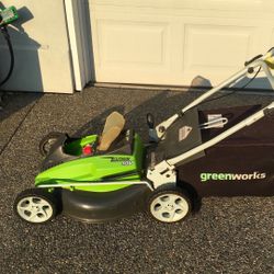 40v Greenworks Lawnmower