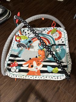 Fisher Price 3-in-1 Music Glow and Grow Gym