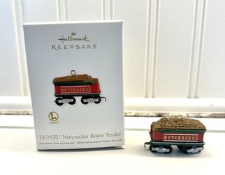 Hallmark Lionel Nutcracker Route Tender Ornament 