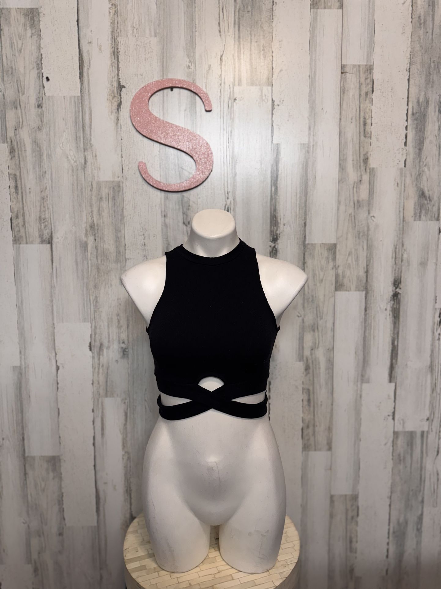POOF black crop top tank top size small