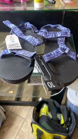 Beach Sandals Size 10