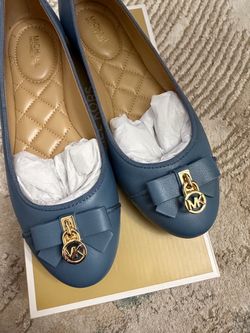 Michael Kors Blue Leather Ballet Flats size 6
