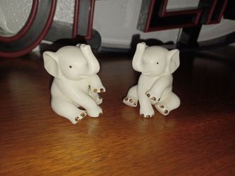 Lenox porcelain/24k elephants