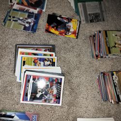 Baseball ... Football Cards.. Bob Yuerker Autographed Baseball.. Autographed 8×10 Orlando Hernandez Photo