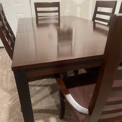 comedor buenas condiciones
