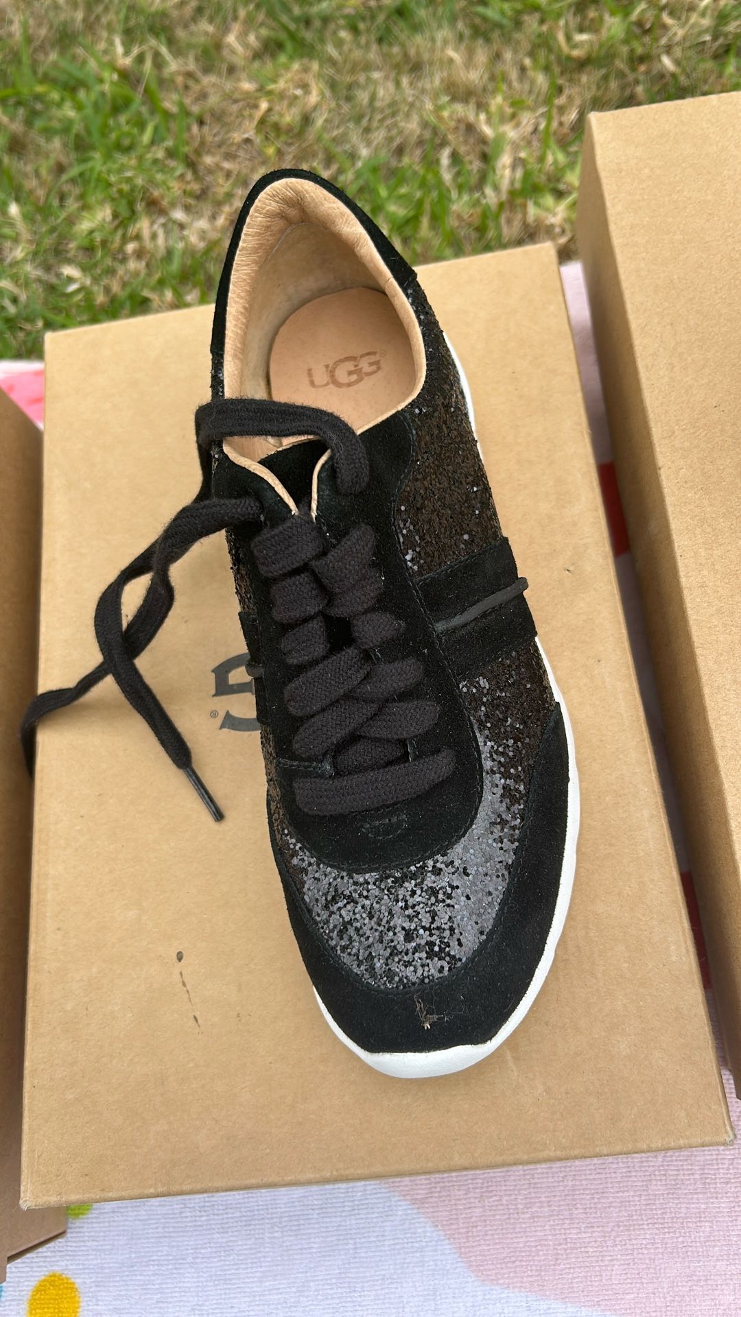 UGG SHOES
