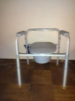 Portable potty