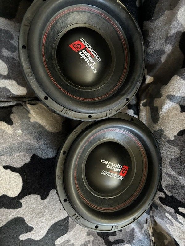 Cerwin Vega VMAXX 2000 Watts Subwoofers 