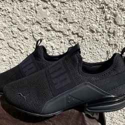  Puma Women's Black Sneakers Shoes Size 11