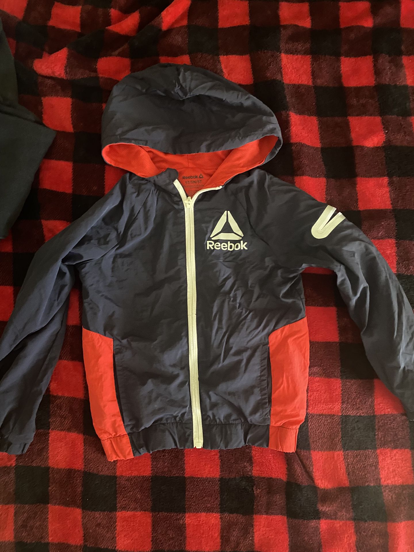 Boys Reebok Windbreaker Size 5T