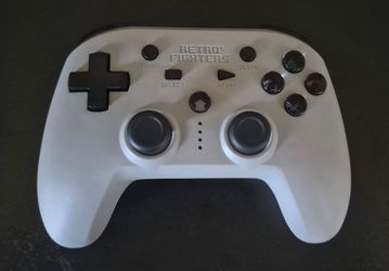 Retro Fighters Wireless Game Controller White