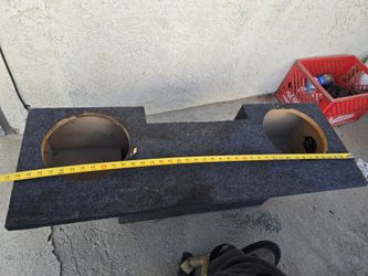 Subwoofer box for camaro 90-20