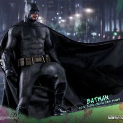 Hot Toys Suicide Squad Batman And Inart Superman 