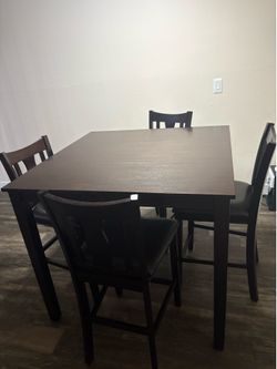 Height dining table
