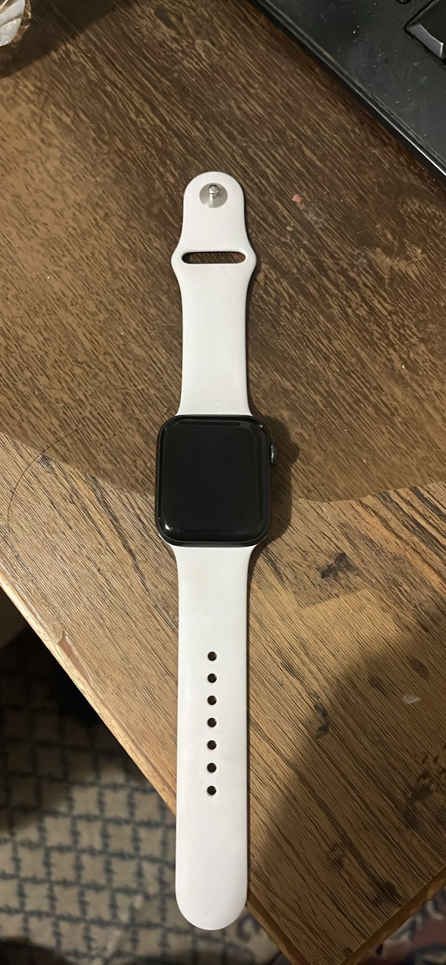 Apple Watch SE Aluminum