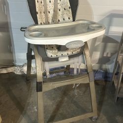 Ingenuity 3 in 1 High Chair converts from a full size high chair to a booster seat and a toddler chair