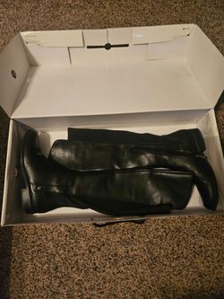 Anne Klein boots 6.5 $30