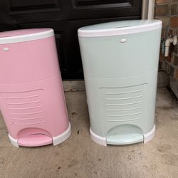 MOVING SALE pink and mint dekor diaper pail