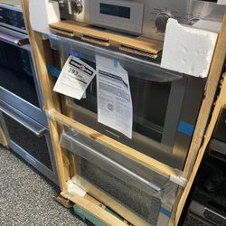 Thermador 30” Electric Double Wall Oven 