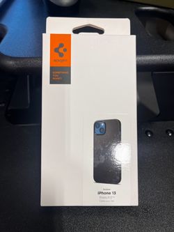 iPhone 13 thin fit case