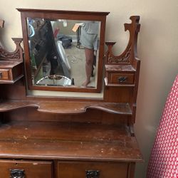 Wood Chest With Mirror