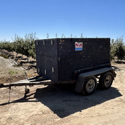 Garden Tráiler / Trash Tráiler 