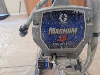 Graco Magnum X5 TrueAirless Paint Sprayer – Complete with Hose & Gun – Works Great