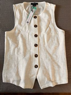 New women's clothing, unused.