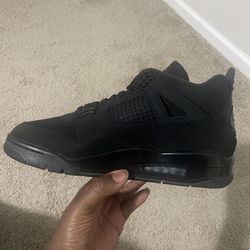 Retro 4 Black Cats