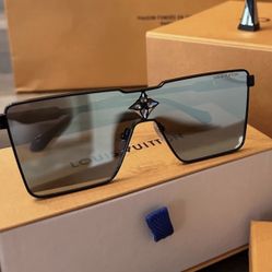 Louis Vuitton Sunglasses 