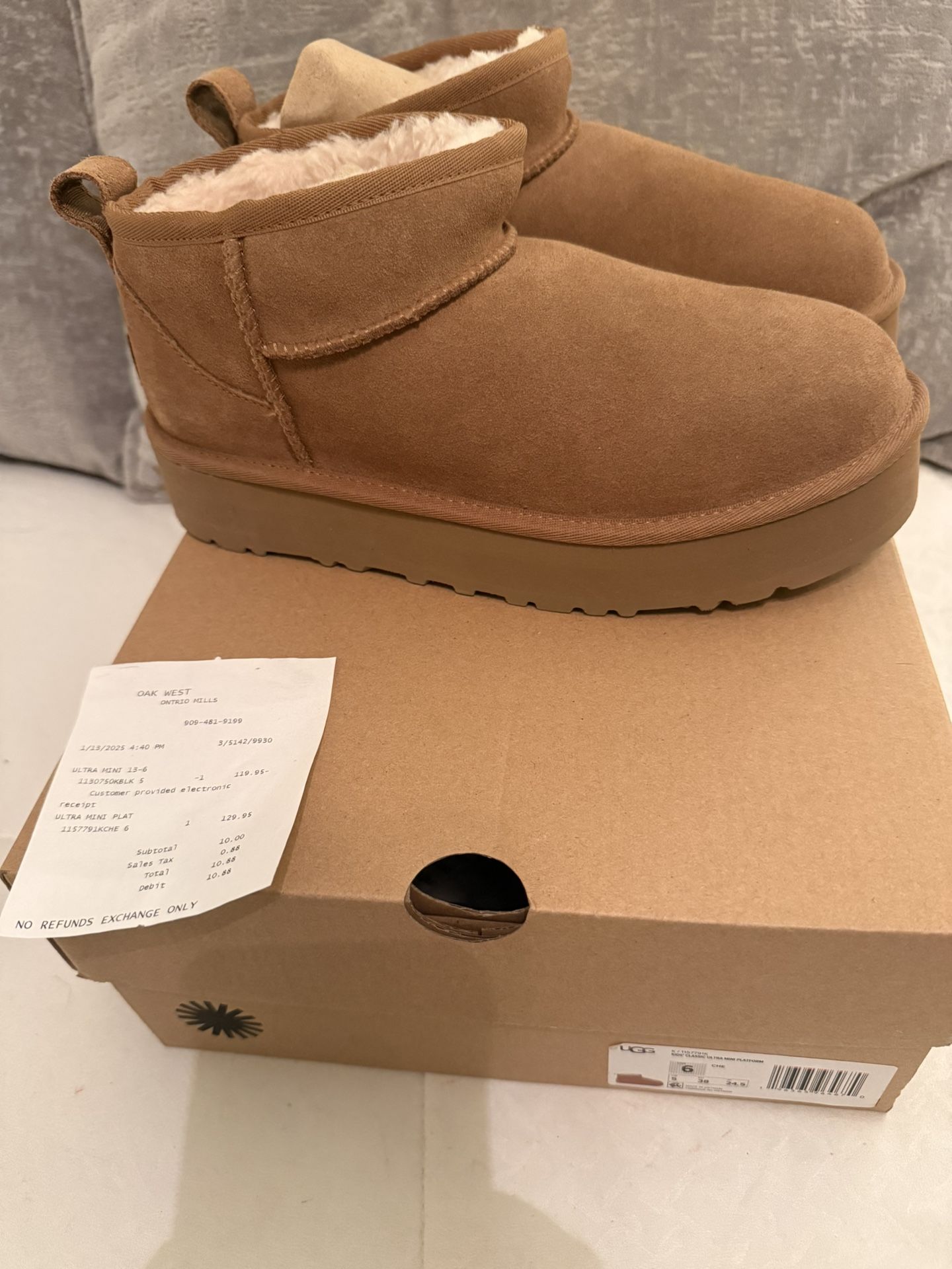 Uggs Mini Platform