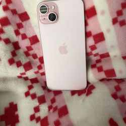 iPhone  15 plus  Pink color