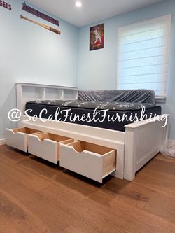 White Full Bed With Drawers And Mattress