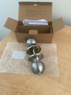 Satin Nickel Bedroom/Bathroom Door Lock New in Box