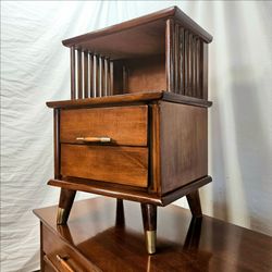 Vintage Mid Century Modern Nightstand