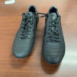 Nuevos zapatos de piel para fútbol soccer