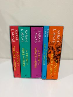 A Court of Thorns and Roses book series
