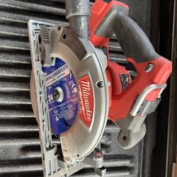 Milwaukee 7 1/4 Inch Circular Saw Tool Only