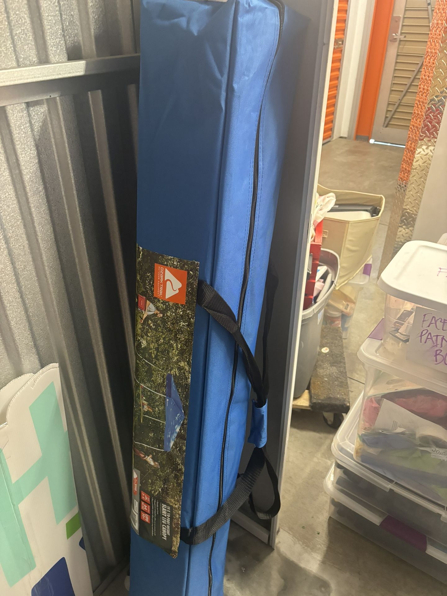 Vacuums Mini Fridge Canopy’s Appliances