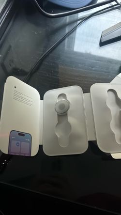 Apple AirTag