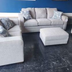 Deal of the Day!! Brand New Lane Furniture 4pc Copeland Putty Living Room Set