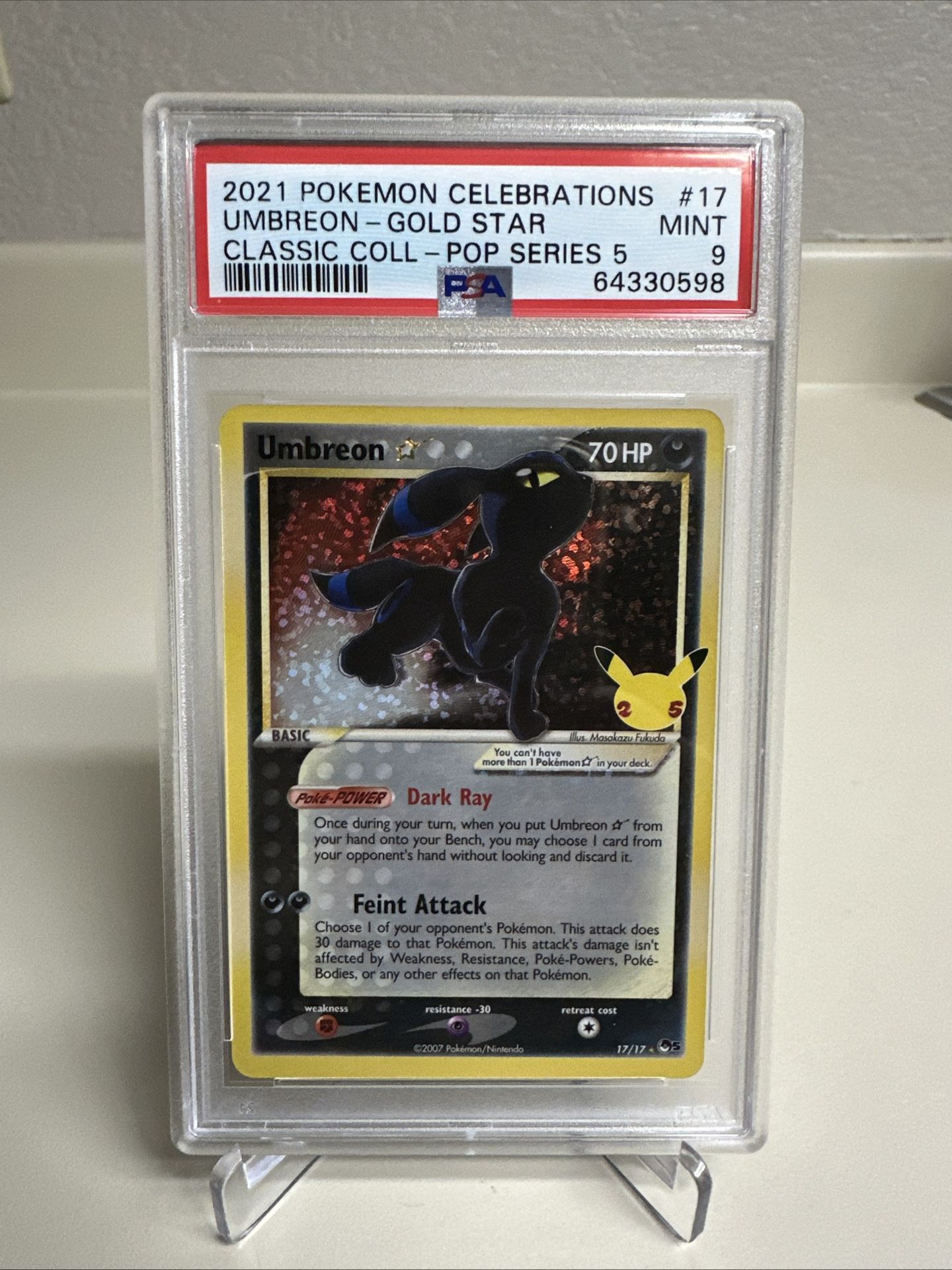 Umbreon Gold Star 17/17 Celebrations Holo PSA 9 Mint Classic Collection