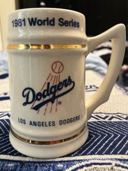 Collectible Item vintage 1981 World Series Los Angeles Dodgers ceramic beer stein.